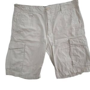 American Rag Men's Cream Flat Front Regular Fit Cotton Cargo Shorts Size 34